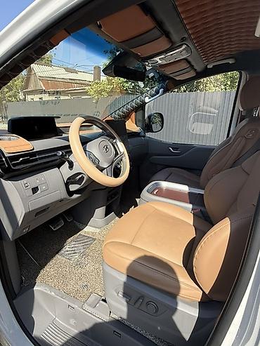 фары на ипсум: Hyundai Staria: 2021 г., 3.5 л, Автомат, Газ, Минивэн — 6
