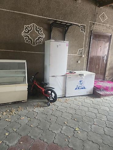 Холодильные витрины: Для напитков, Для молочных продуктов, Для мяса, мясных изделий, Б/у — 2