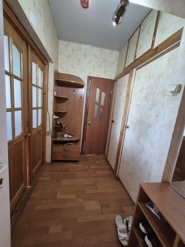 квартира район таатан: 2 комнаты, 48 м², 105 серия, 5 этаж, Старый ремонт