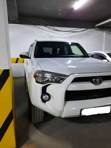 toyota sequoia цена в бишкеке в Кыргызстан: Toyota 4Runner 2015