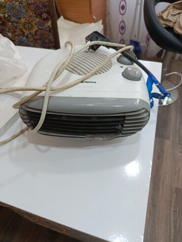Kombilər: Işığı çox az yazır tecili 30m satilir