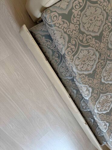 Раскладные диваны: Раскладной диван, Б/у — 13