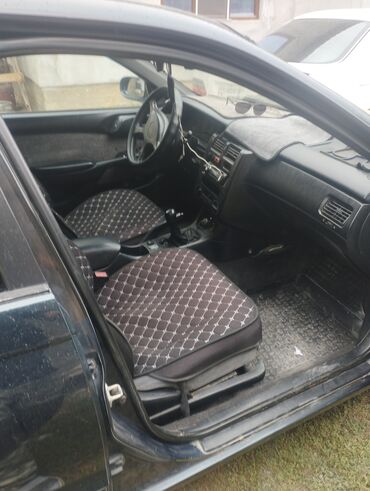 машыны под выкуп: Toyota Carina E: 1994 г., 1.6 л, Механика, Газ, Седан