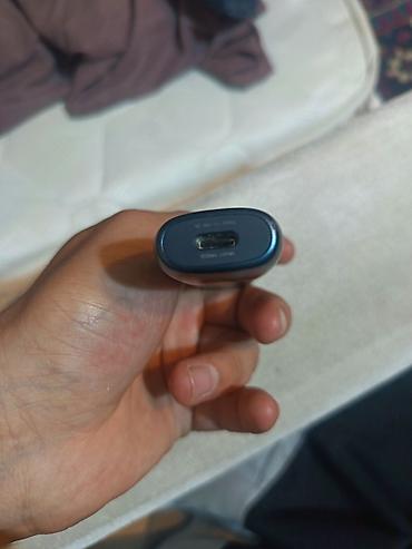 şexsi eşyalar: IQOS elektron tütün isitmə cihazı - Brend/model: IQOS (şarj — 3