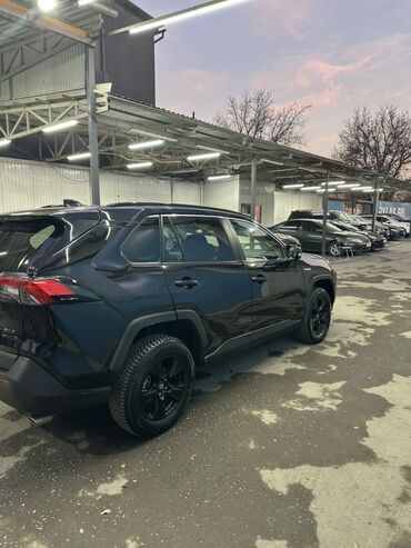 Toyota: Toyota RAV4: 2021 г., Автомат, Гибрид, Кроссовер — 2