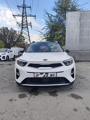 Продажа авто: Kia Stonic: 2019 г., 1.4 л, Автомат, Бензин, Кроссовер — 2