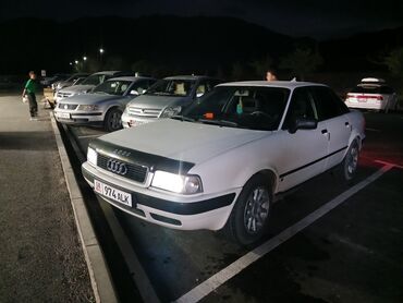 range rover дизель: Audi 80: 1993 г., 2 л, Механика, Бензин, Седан