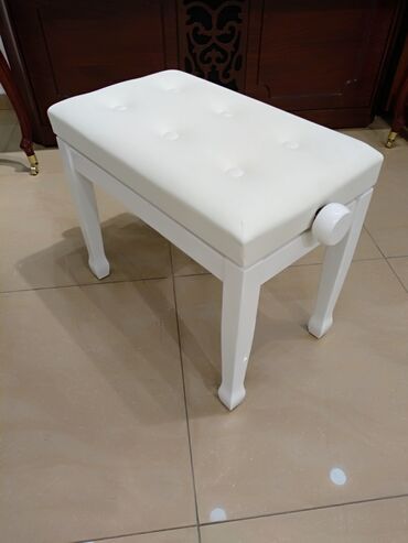 Pianolar: Oturacaq - Piano və Royal üçün hündürlüyü tənzimlənən oturacaq. Yüksək -da lalafo.az — 3 Pianolar: Oturacaq - Piano və Royal üçün hündürlüyü tənzimlənən oturacaq. Yüksək — 3