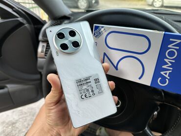 аренда телефонов: Tecno Camon 30 5G, Новый, 256 ГБ, цвет - Белый, 2 SIM