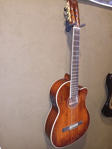 cort: Klassik gitara, İşlənmiş