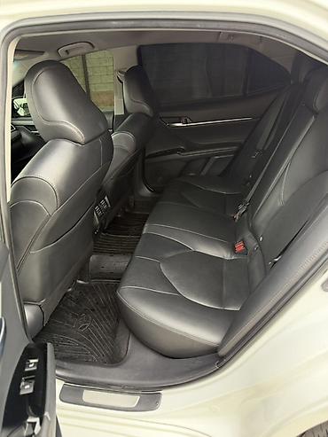 corolla 2016: Toyota Camry: 2019 г., 2.5 л, Автомат, Бензин, Седан — 10