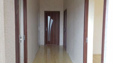 yeni ev elanları: Поселок Бинагади 3 комнаты, 80 м², Нет кредита, Свежий ремонт
