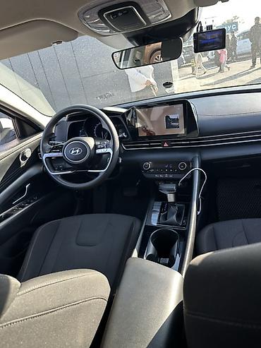 Продажа авто: Hyundai Avante: 2021 г., 1.6 л, Автомат, Гибрид, Седан — 2