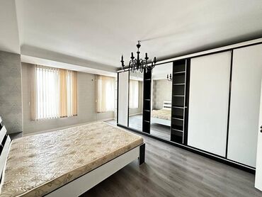 Продажа квартир: 285 м², 4 комнаты, Кухонная мебель