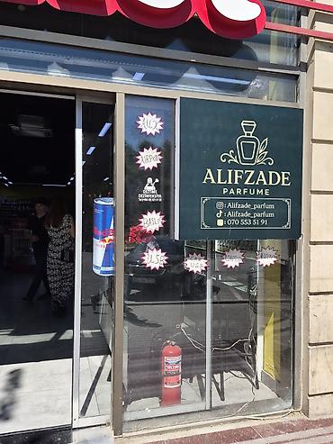 parfüm vitrini: ALIFZADE PARFUME – ətir və aksesuar vitrini Məhsul çeşidi: - — 6