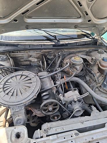 трактир 82: Audi 80: 1989 г. — 6