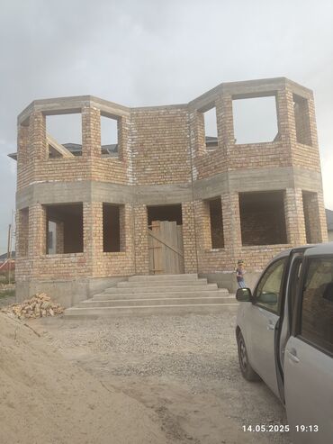 дом район кирпичный: Дом, 210 м², 6 комнат, Собственник, ПСО (под самоотделку)