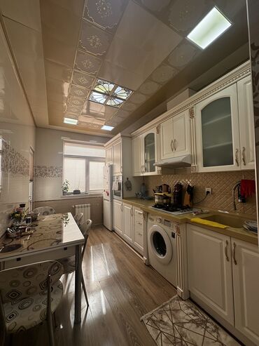 Yeni tikili: 3 otaqlı, Yeni tikili, 76 kv. m — 25