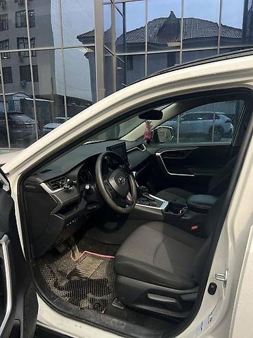 Toyota: Toyota RAV4: 2020 г., Автомат, Бензин, Кроссовер at lalafo.kg — 7 Toyota: Toyota RAV4: 2020 г., Автомат, Бензин, Кроссовер — 7