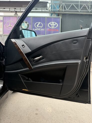 BMW: BMW 5 series: 2004 г., 3 л, Автомат, Бензин, Седан — 9