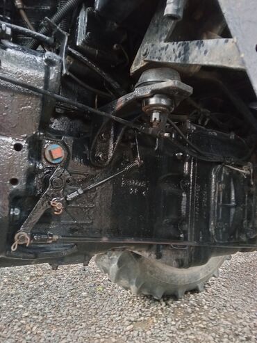 Traktorlar: Traktor Belarus (MTZ) 82,1, 1978 il, 82 at gücü, motor 3.7 l, İşlənmiş — 5