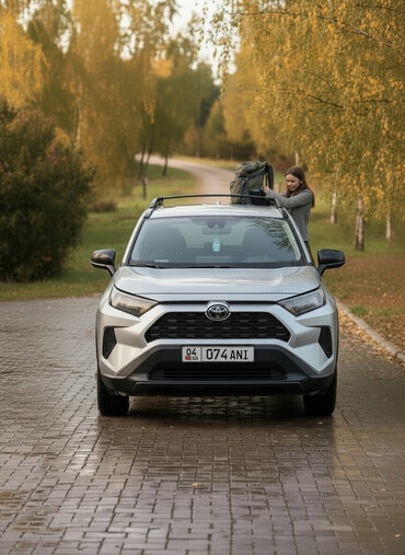 Toyota: Toyota RAV4: 2019 г., Автомат, Бензин — 2