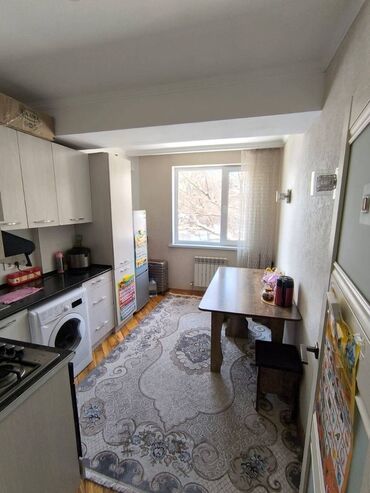 1 комнатная квартира бгу: 1 комната, 38 м², Индивидуалка, 2 этаж, Евроремонт