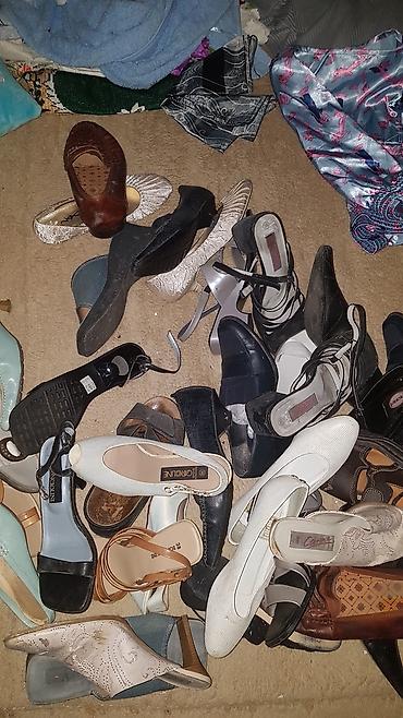 Sandale: Cipele i sandale polovne po 200 din broj 38 — 2