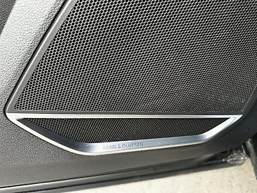 Audi: Audi Q3: 2020 г., 2 л, Автомат, Бензин, Кроссовер — 7