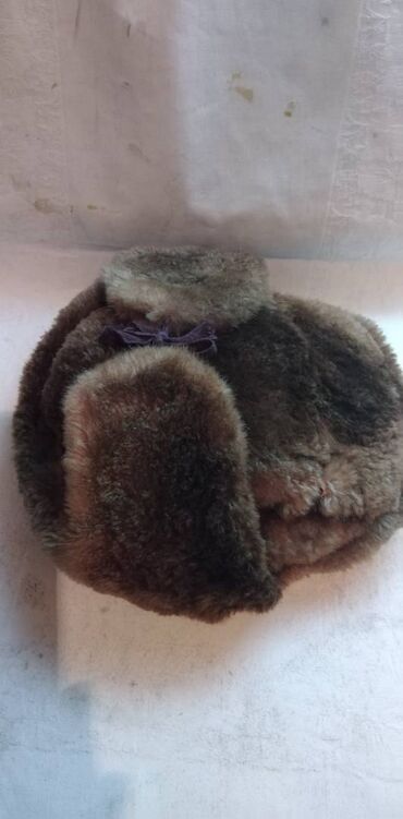 bvlgari parfem muski: Russian hat, color - Brown