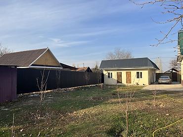 Продажа коттеджей и домов: Продается большой дом 30 соток с большим сараем, отдельный зал at lalafo.kg — 12 Продажа коттеджей и домов: Продается большой дом 30 соток с большим сараем, отдельный зал — 12