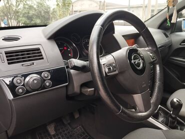 Opel: Opel Astra: 1.3 l | 2006 il 323000 km Universal — 12