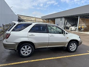 экран на гольф 3: Toyota Harrier: 1998 г., 3 л, Автомат, Бензин, Кроссовер — 2