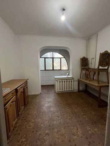 продаю или меняю на квартиру недвижимость участок: 3 бөлмө, 74 кв. м, 105-серия, 1 кабат, Косметикалык ремонт