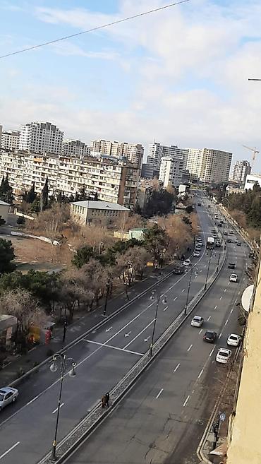Mənzillər: Bakı, Həzi Aslanov qəs., 2 otaqlı, Köhnə tikili, m. Həzi Aslanov, 44 kv. m — 1