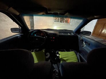 Nissan: Nissan Sunny: 1991 г., 1.4 л, Механика, Бензин, Седан — 6