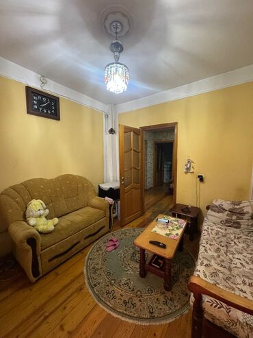 Köhnə tikili: Bakı, 4 otaqlı, Köhnə tikili, m. Həzi Aslanov, 65 kv. m — 3