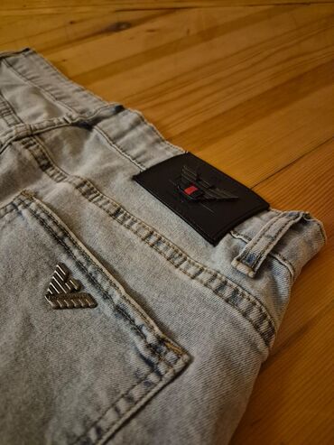 Cinslər: Cins şalvar, Emporio Armani, XS (EU 34)