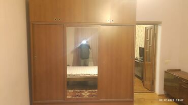 Uzunmüddətli kirayə mənzillər: Mərdəkanda mərkəzdə astanovkaya, aptekə, mağazaya yola yaxin — 9