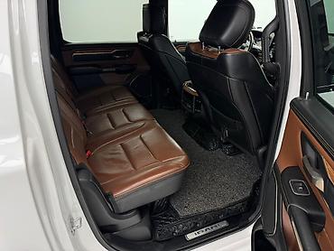 Dodge: Dodge Ram 1500: 2021 г., 5.7 л, Автомат, Бензин, Пикап — 24