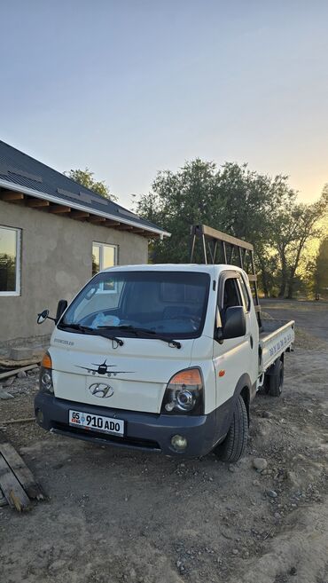Hyundai: Hyundai Porter: 2007 г., 2.5 л, Механика, Дизель