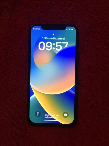 Apple iPhone: IPhone X, 64 GB, Qara