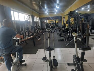kreditlə velosiped satışı: 500 kq dambil 650kq cəki daşi 100kv tatami 5 ədəd benc press 2 ədəd