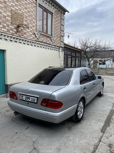 Mercedes-Benz: Mercedes-Benz E-Class: 1997 г., Автомат, Бензин, Седан — 4