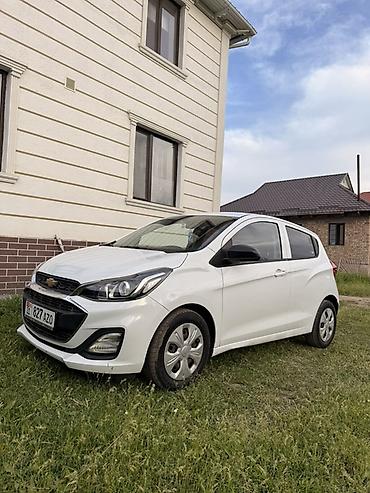 Chevrolet: Chevrolet Spark: 2018 г., 1 л, Вариатор, Бензин, Хэтчбэк — 3