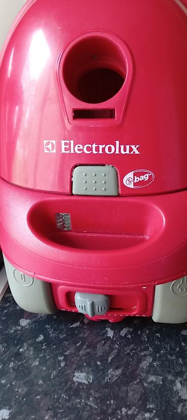 vitek none: Пылесосы Vitek и Electrolux (мешковые) 1) Vitek VT-… - Мощность — 8