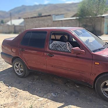 авто полироль: Volkswagen Vento: 1992 г., 1.8 л, Механика, Бензин, Седан — 8