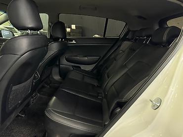 Продажа авто: Kia Sportage: 2018 г., 0.2 л, Автомат, Бензин, Внедорожник — 4