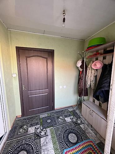 Продажа коттеджей и домов: Срочно продаётся дом с готовым доходом Район: ж/м Арча-Бешик Площадь — 13