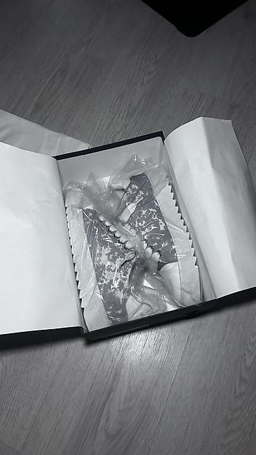 atom total: Кеды Numeris, низкие, серо-белые Описание: - Стиль: классические — 3